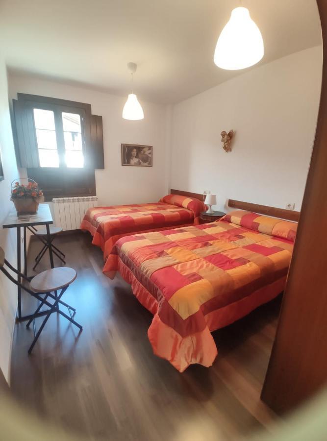 Apartamento Fuendeplata Jaca Ngoại thất bức ảnh